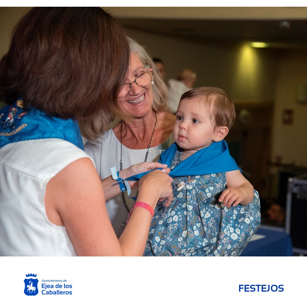 En este momento estás viendo El Ayuntamiento de Ejea repartirá a 113 bebés su primer pañuelo festivo