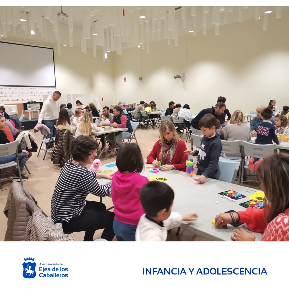 En este momento estás viendo La Escuela Municipal de Familias de Ejea presenta su programación para el próximo trimestre