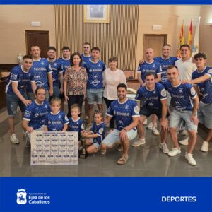Lee más sobre el artículo Homenaje al Exea Fútbol Sala por su ascenso a Tercera División en una impecable y disputada temporada